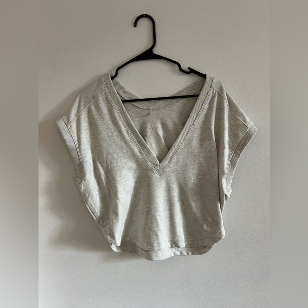 FP Movement Cropped V-Neck Sweat shirt